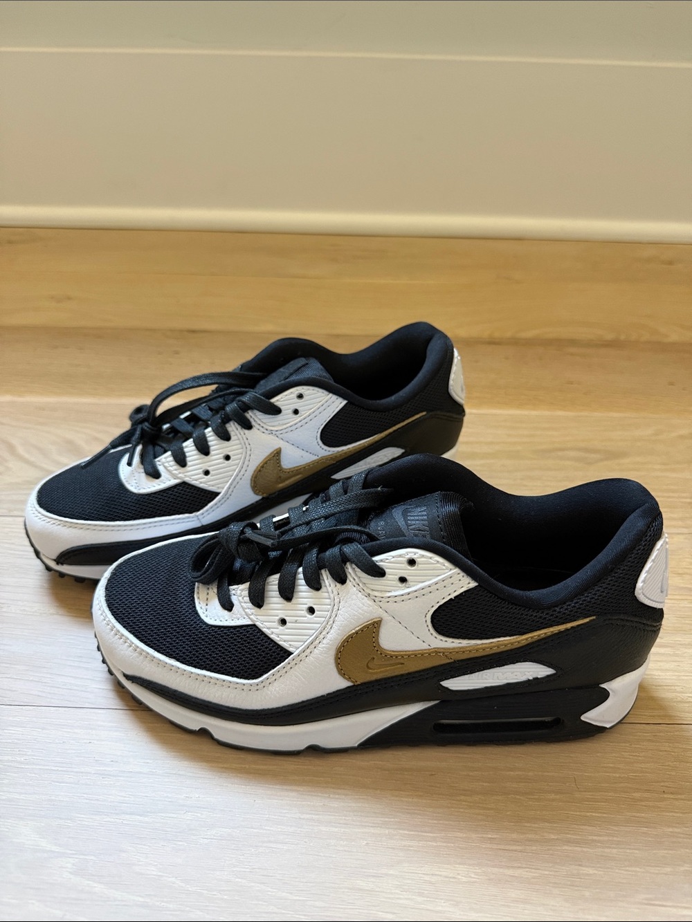 Nike Air Max 90 Black White Trainers with Gold Swoosh NWOT